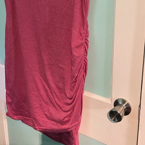 Stretchy pink dress - Picture 3 of 4